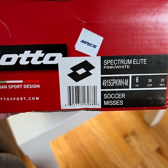 Lotto Spectrum Elite Girls Soccer Cleats - Picture 5 of 6